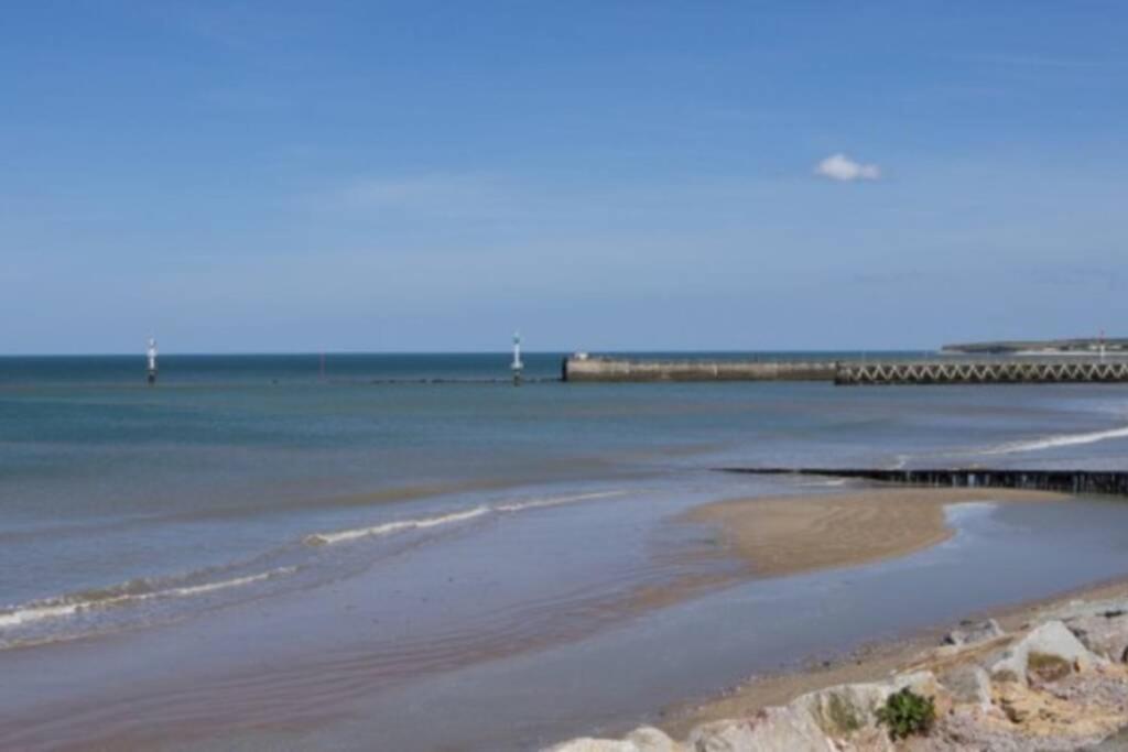 Appartement front mer proche omaha&utah beach - 3 Grandcamp-Maisy Exterior foto